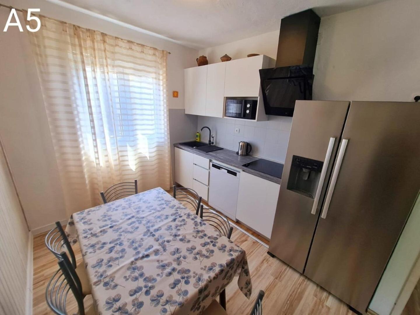 Apartments More Živogošće Kültér fotó